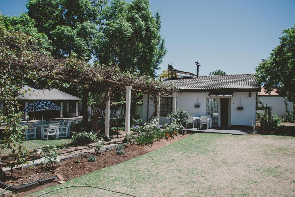 Lydenburg Manor Guest House Bagian luar foto